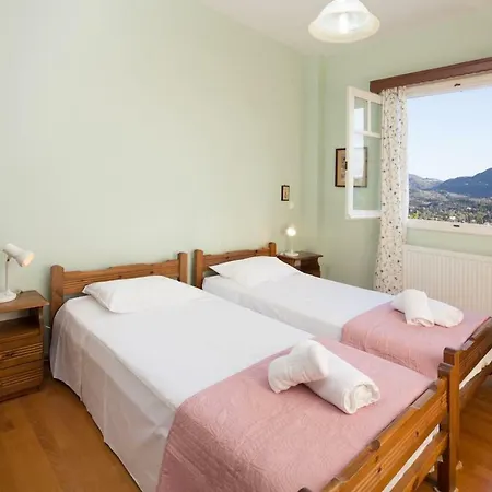 Classy Panoramic Mountain Countryside View
